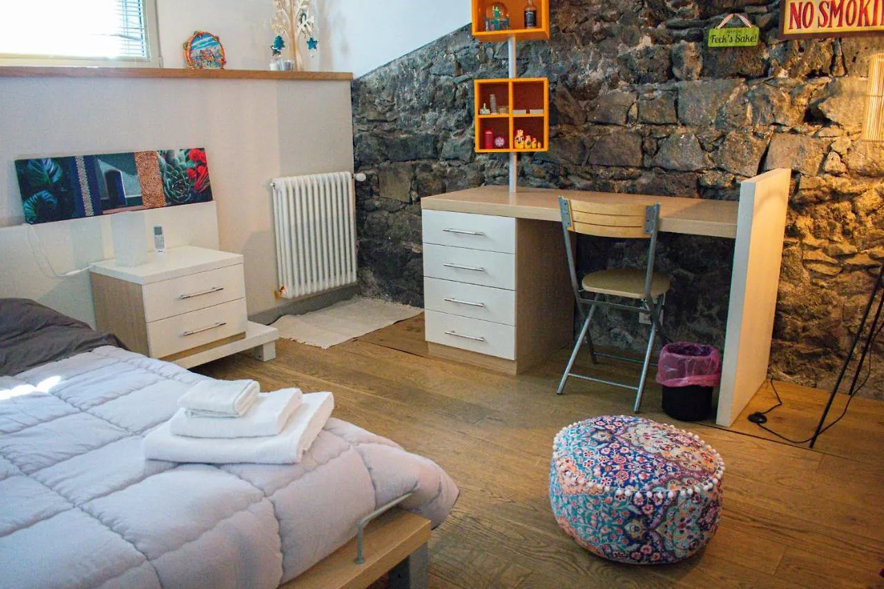 Vila Ghe House Katánie 0*,