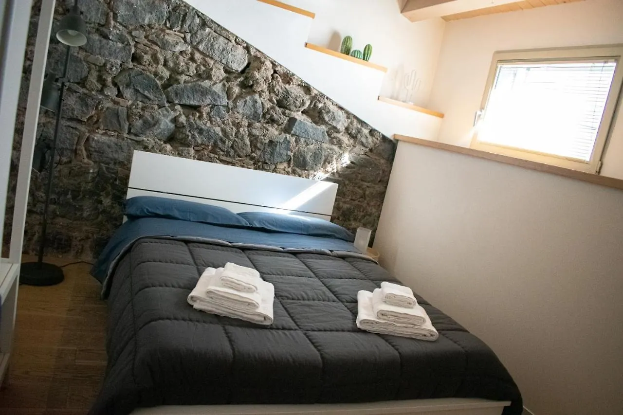 Vila Ghe House Katánie 0*,  Itálie